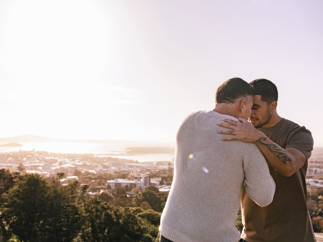Two men hongi